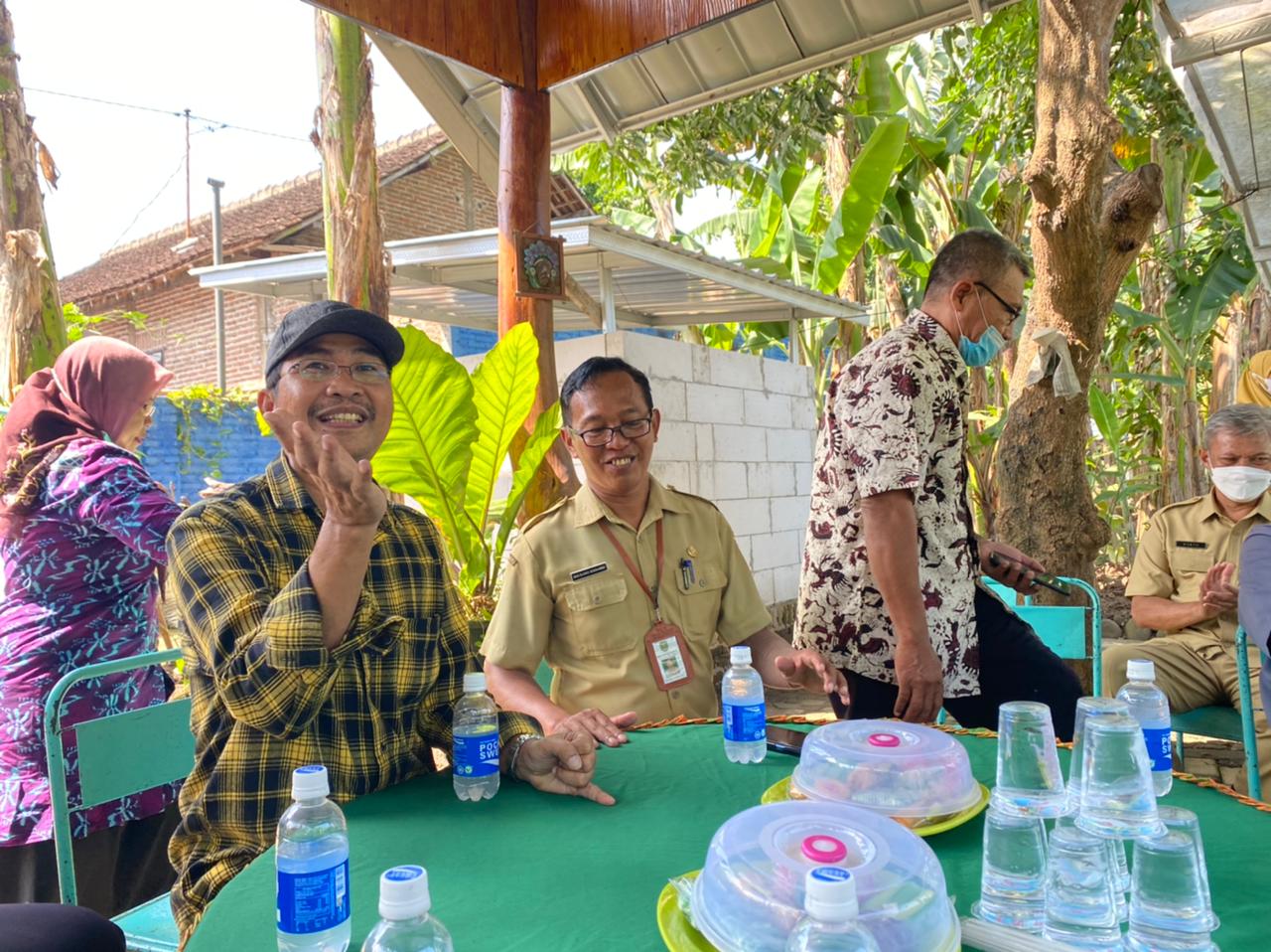 Kunjungan dan Evaluasi Program Kampung Iklim oleh Penanggung Jawab Provinsi Jawa Timur